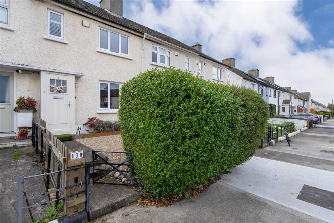 119 St Columbanus` Road, Dundrum, Dublin 14