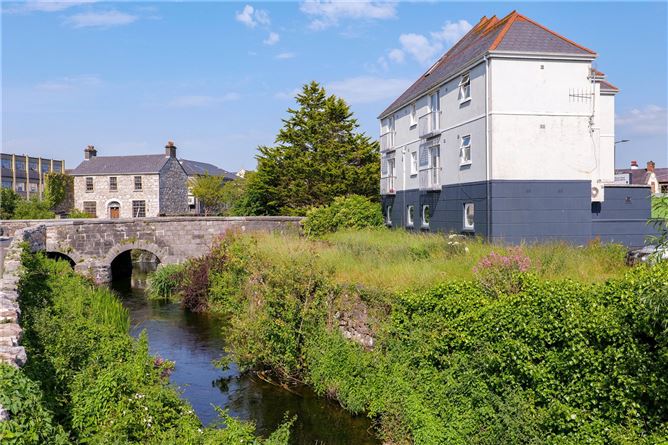 Photo 9 of 10 — 2 Madeira Island House, Mill Street, City Centre, Galway