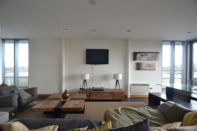 Photo 6 of 16 — Bray Road, Cabinteely,   Dublin 18