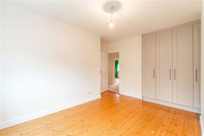 9 Farmleigh Avenue, Blackrock, Co. Dublin