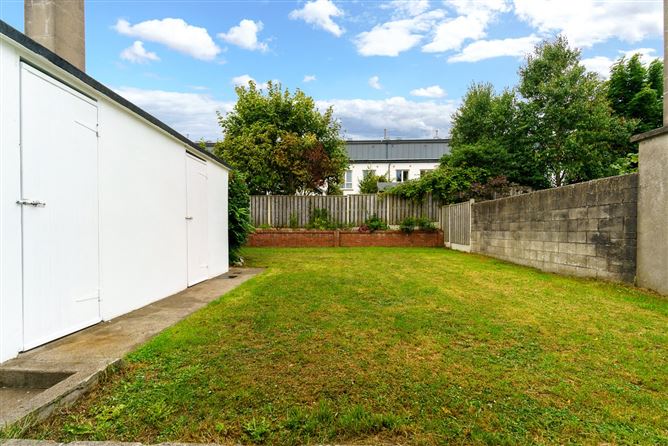 9 Farmleigh Avenue, Blackrock, Co. Dublin