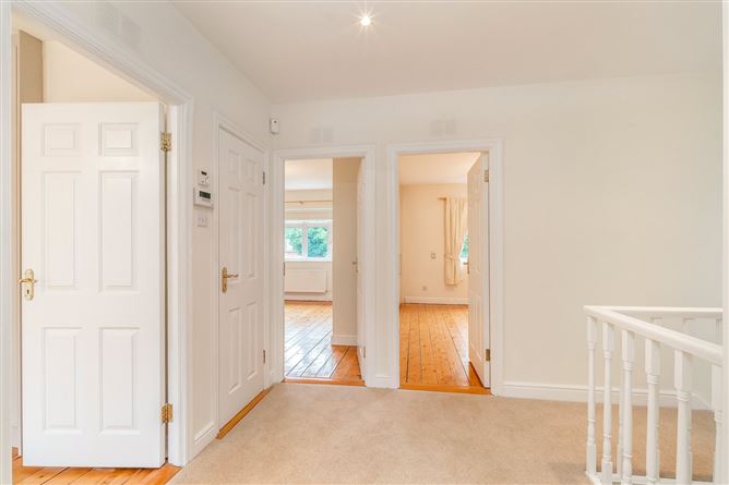 9 Farmleigh Avenue, Blackrock, Co. Dublin
