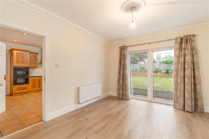 9 Farmleigh Avenue, Blackrock, Co. Dublin