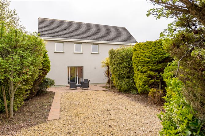 2 Chapel Farm Court, Lusk, Co.Dublin
