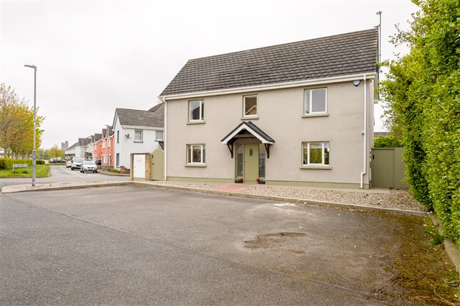 2 Chapel Farm Court, Lusk, Co.Dublin