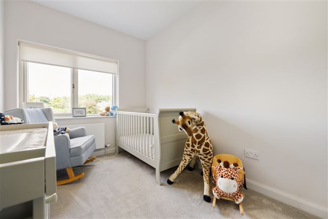 32 Woodbank, Shankill, Co. Dublin