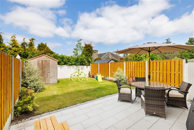 32 Woodbank, Shankill, Co. Dublin