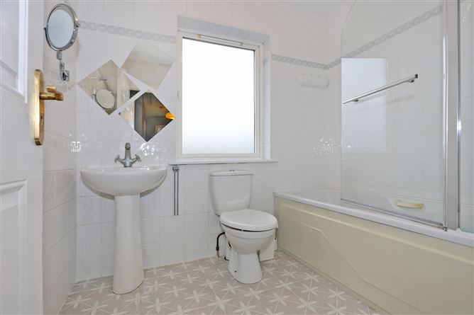 4 Cluainin, Shannon, Co. Clare