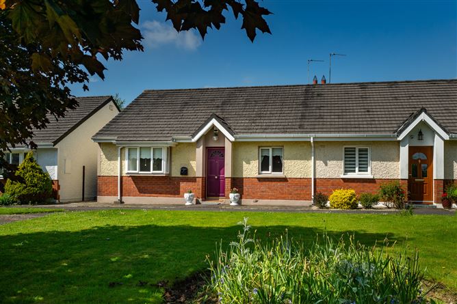2 Roselawn, High Street, Tullamore, Co. Offaly