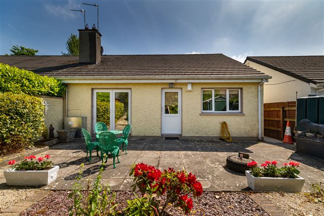 2 Roselawn, High Street, Tullamore, Co. Offaly