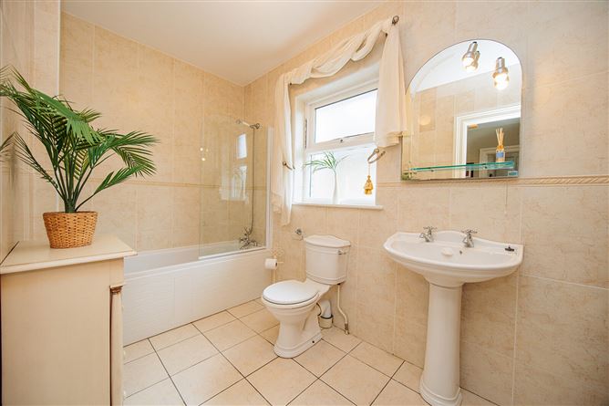 22 College Square, College Road, Kilkenny