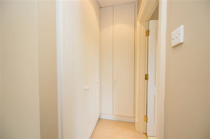 22 College Square, College Road, Kilkenny