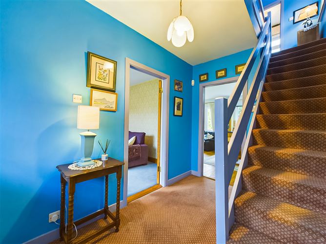 98 Grange Heights, John's Hill, Waterford City, Waterford