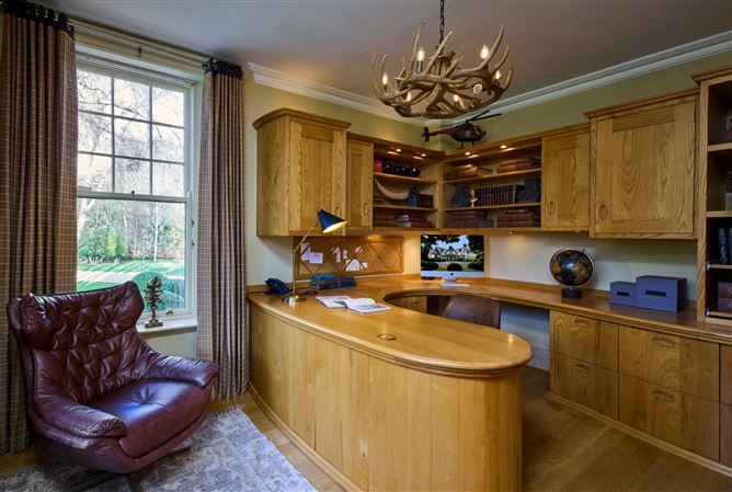 Weavers Hall, Plunkett Avenue, Westminster Road, Foxrock, Dublin 18