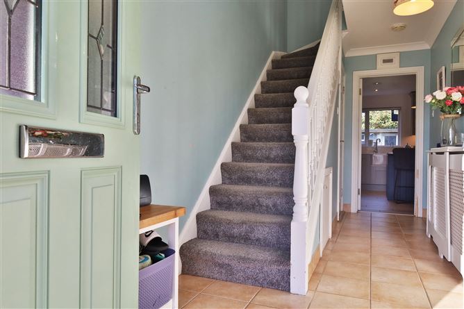 16 Churchfields, Kentstown, Meath