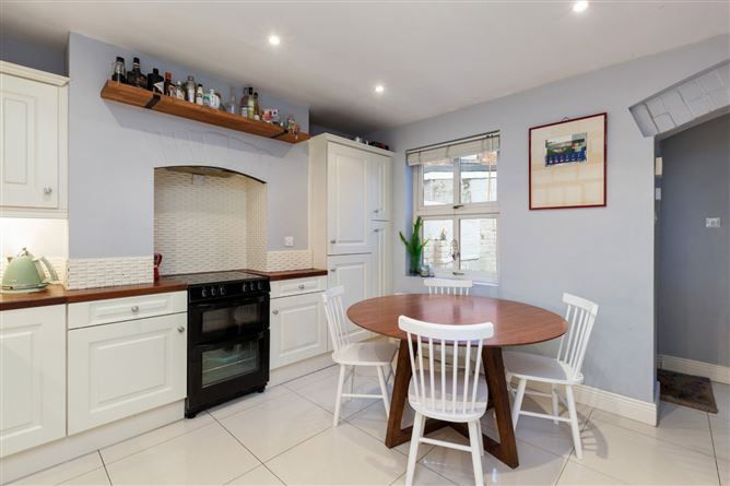 8 Avondale Road, Phibsboro, Dublin 7.