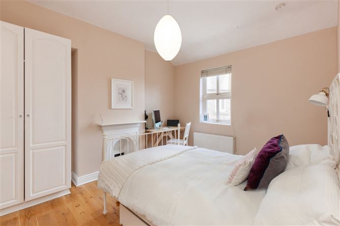 8 Avondale Road, Phibsboro, Dublin 7.