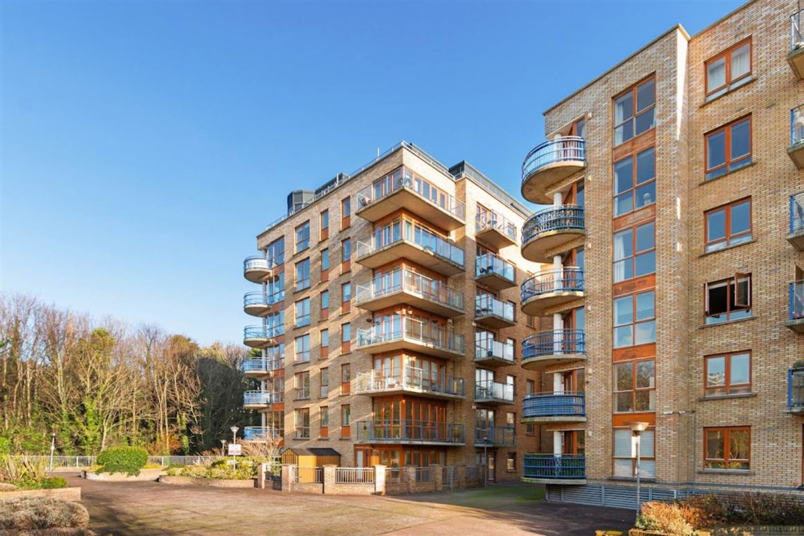 Apartment 65, Kilmainham Bank, Emmet Road, Dublin 8, County Dublin