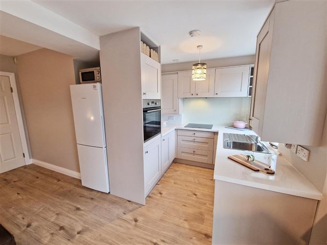 60 Ard Caoin, Gort Road, Ennis, Co. Clare