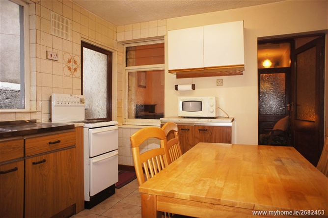 2 New Street North, North City Centre,   Dublin 7