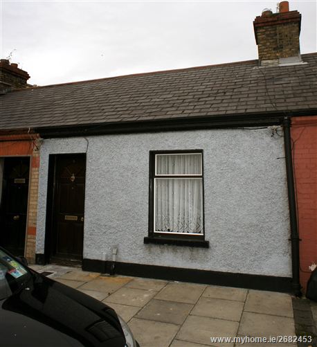 2 New Street North, North City Centre,   Dublin 7