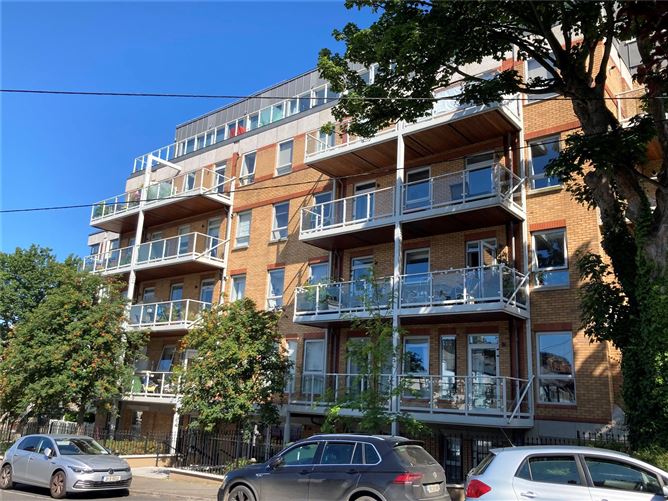 15 Brook House, Dun Laoghaire, Co. Dublin