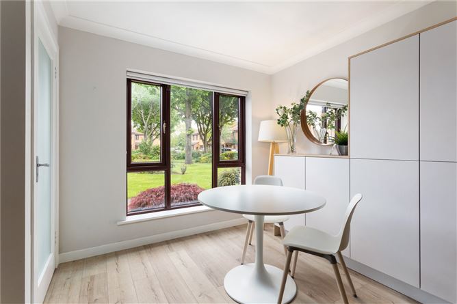 64 Lansdowne Village, Sandymount, Dublin 4