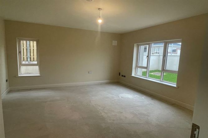 10 Manor Avenue, Roxborough Manor, Mulgannon, Wexford Town, Wexford