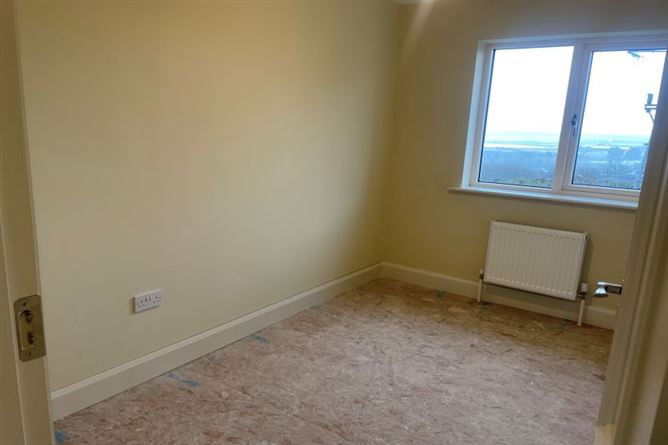 10 Manor Avenue, Roxborough Manor, Mulgannon, Wexford Town, Wexford