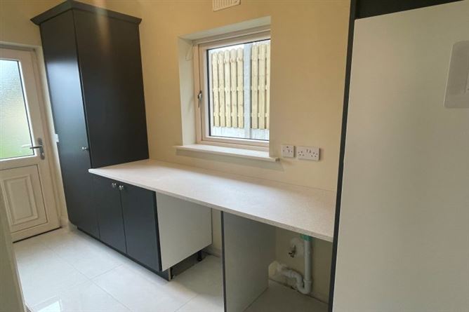 10 Manor Avenue, Roxborough Manor, Mulgannon, Wexford Town, Wexford