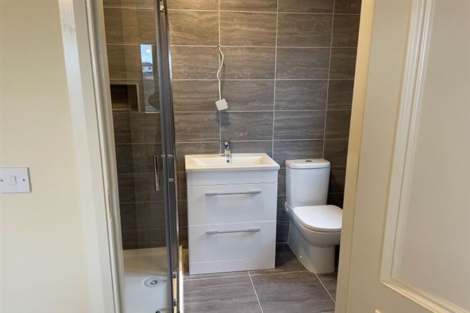 10 Manor Avenue, Roxborough Manor, Mulgannon, Wexford Town, Wexford