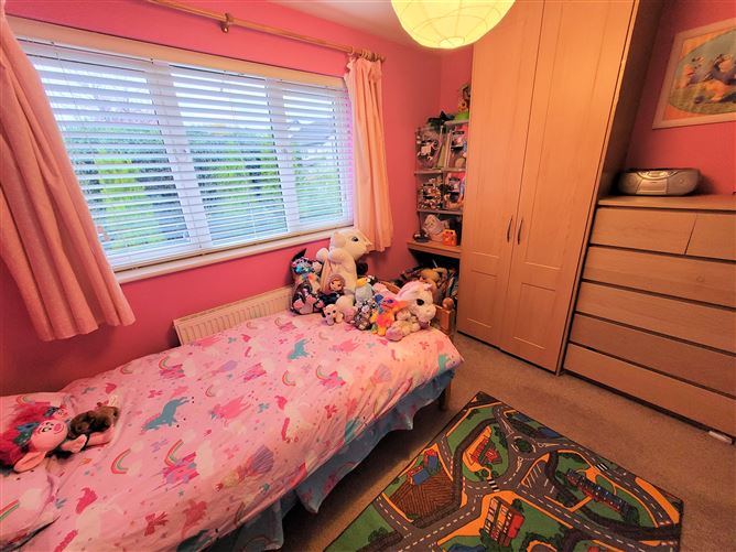 66 Woodlands, Dunleer, Louth