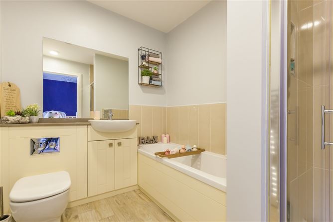 24 Diswellstown Court, Hamilton Park, Castleknock, Dublin 15