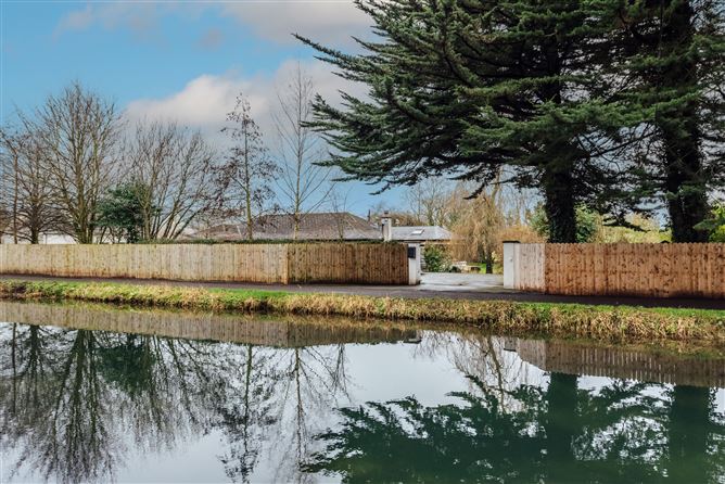 Abbeyville, Canal Bank, Naas, Kildare