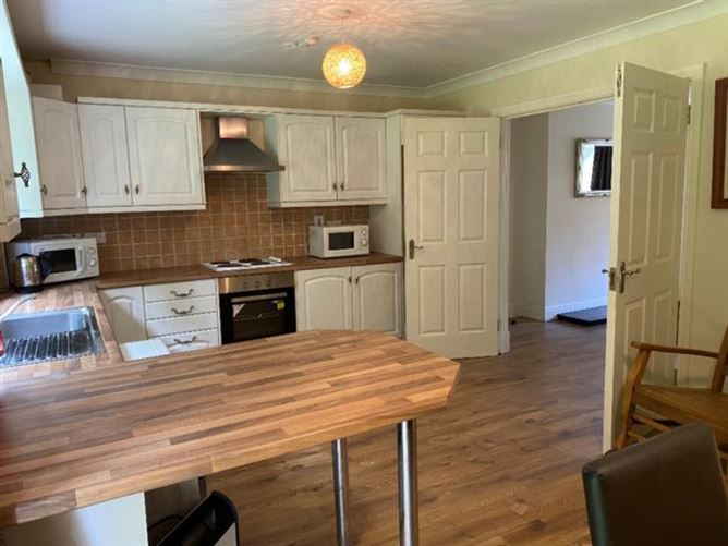 No.8 Clements Court, Lough Rynn Castle Estate, Mohill, Co. Leitrim 