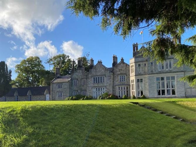 No.8 Clements Court, Lough Rynn Castle Estate, Mohill, Co. Leitrim 