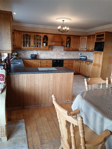 4 Bed in Annascaul,Annascaul,  Kerry