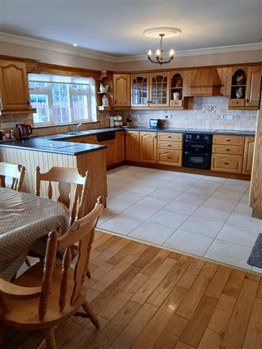 4 Bed in Annascaul,Annascaul,  Kerry