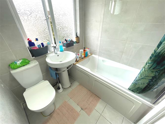 Wheatfields Crescent, Clondalkin, Dublin 22