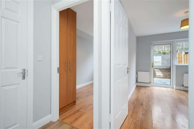 Photo 9 of 18 — 29 Broadfield Close, Broadfield Manor, Rathcoole, Co. Dublin
