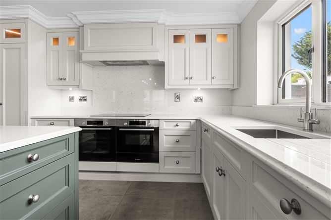 Photo 12 of 39 — 6 Carraig Mór, Seafield Road, Blackrock, Louth