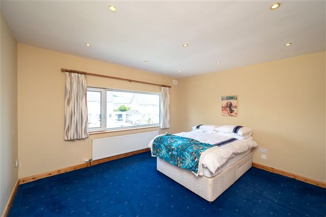 12 Bishopscourt Way, Bishopstown, Cork