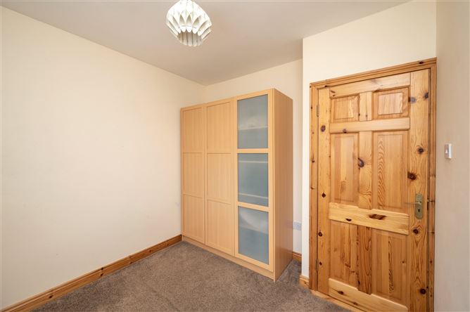 12 Bishopscourt Way, Bishopstown, Cork