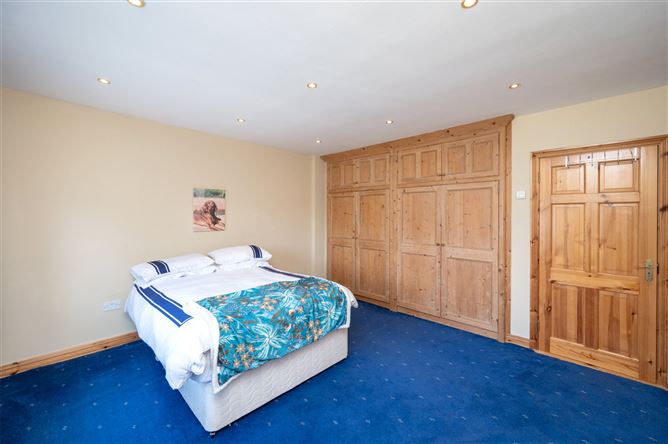 12 Bishopscourt Way, Bishopstown, Cork