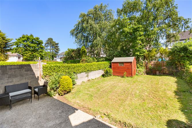 18 Clonard Grove, Dundrum, Dublin 16