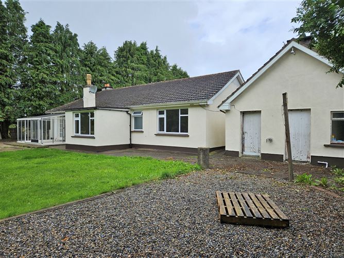 Logstown, Kilcullen, Kildare