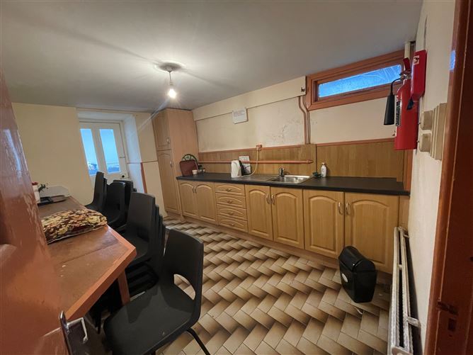 Assumpta House, 72/73 John Street, Sligo City, Sligo