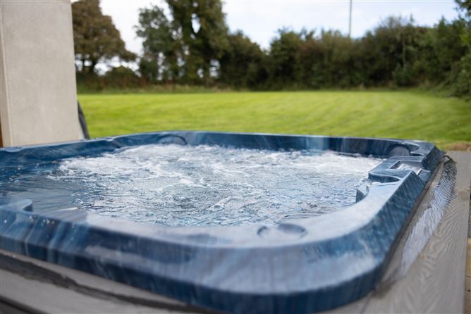 2 Tobair Meara, Killincooley, Kilmuckridge, Co. Wexford