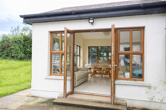 2 Tobair Meara, Killincooley, Kilmuckridge, Co. Wexford
