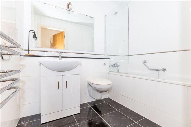 232 Burnell Square, Northern Cross, Dublin 17